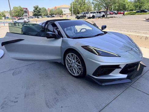 Used 2021 Chevrolet Corvette Stingray Premium Cpe w/ Z51 Performance Package RWD image 29
