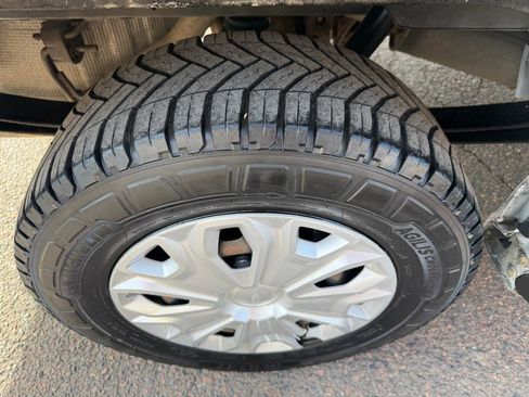 Used 2016 Ford Transit 250 130 Low Roof w/ Exterior Upgrade Package image 33