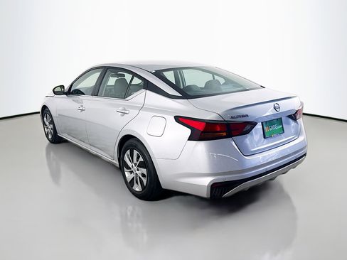 Used 2024 Nissan Altima 2.5 S image 7