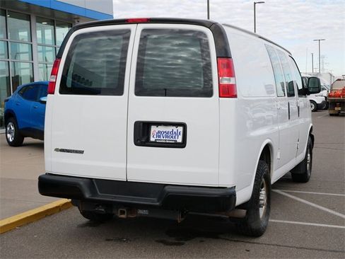 Used 2021 Chevrolet Express 2500 w/ Driver Convenience Package image 27