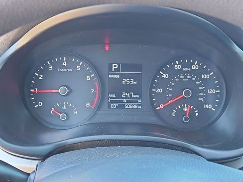 Used 2022 Kia Rio S image 18