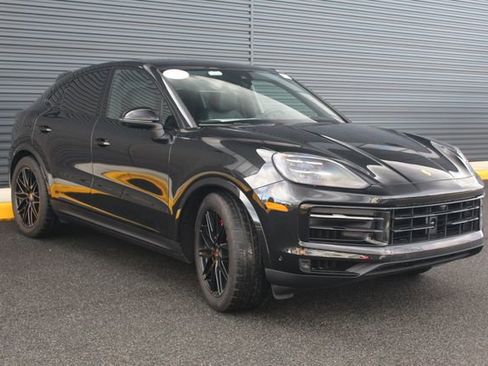 New 2026 Porsche Cayenne S image 10