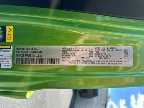 New 2025 Jeep Wrangler Unlimited Rubicon w/ XTREMEE 35" Tire Package image 30