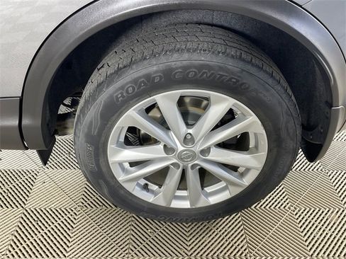 Used 2017 Nissan Rogue Sport S w/ S Appearance Package image 19