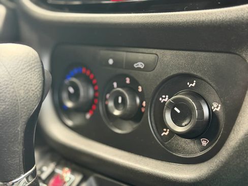 Used 2017 RAM ProMaster City Tradesman w/ Rear Back-up Camera Group FWD image 23