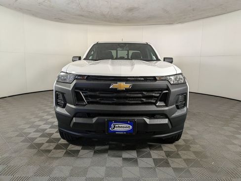 New 2026 Chevrolet Colorado W/T w/ WT Custom Package AWD/4WD image 2
