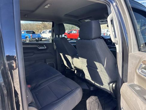 Used 2022 Chevrolet Silverado 1500 LT image 26