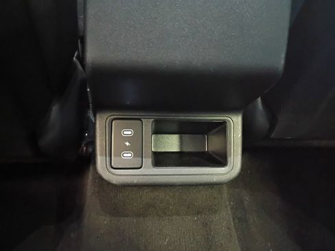 Used 2025 Kia K4 FWD image 36