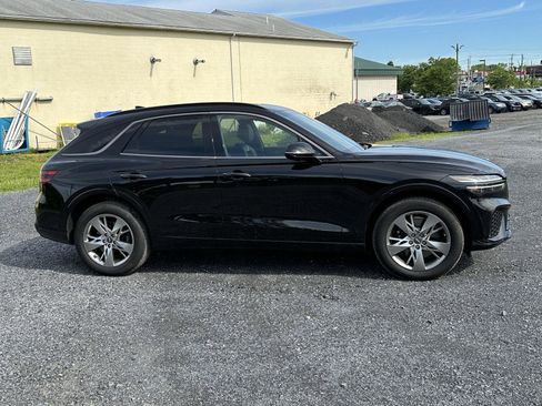 Used 2024 Genesis GV70 3.5T Sport AWD/4WD image 8