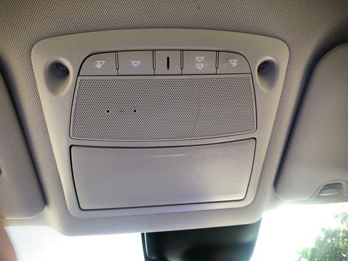 Used 2020 Nissan Rogue S image 16