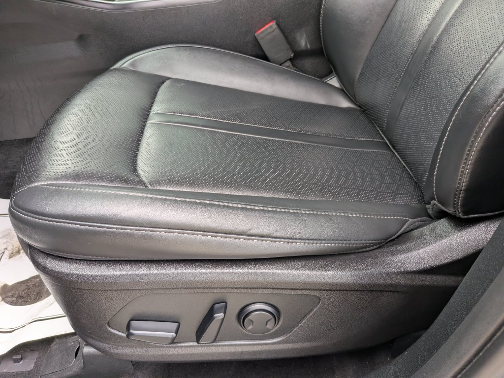 Certified 2023 Kia Sorento EX FWD image 22