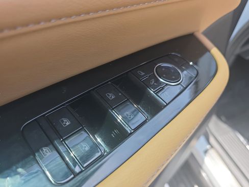 New 2026 INFINITI QX80 Luxe RWD image 9