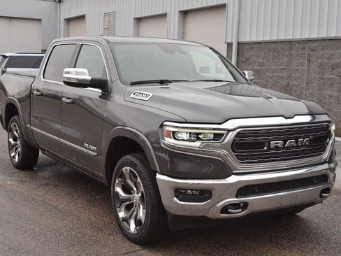 Used 2022 RAM 1500 Limited image 2