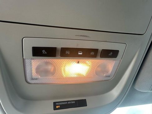 Used 2020 Chevrolet Colorado LT w/ Safety Package RWD image 18