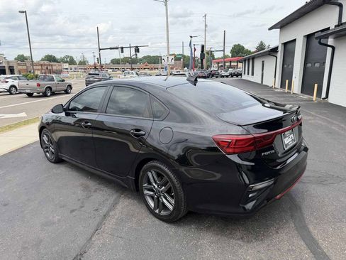 Used 2021 Kia Forte GT-Line w/ GT-Line Premium Package FWD image 3