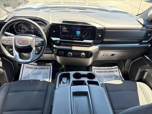 Certified 2024 GMC Sierra 1500 Elevation AWD/4WD image 10
