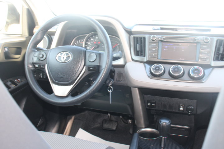 Used 2015 Toyota RAV4 LE FWD image 22