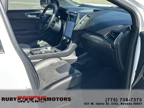 Used 2022 Ford Edge ST w/ Equipment Group 401A image 24