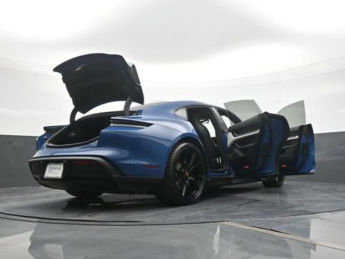 Certified 2025 Porsche Taycan AWD/4WD image 27