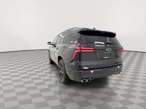 Certified 2024 Chevrolet Traverse RS w/ LPO, Floor Liner Package image 9