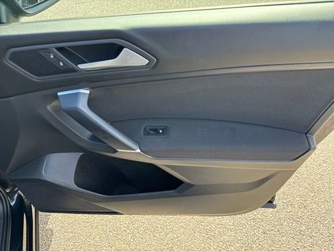 Certified 2020 Volkswagen Tiguan S w/ 3rd Row Seat Package image 35