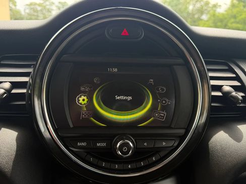 Used 2015 MINI Cooper 2-Door Hardtop FWD image 21