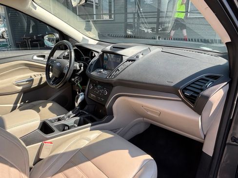 Used 2018 Ford Escape SEL AWD/4WD image 21