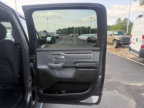 Used 2022 RAM 1500 Big Horn AWD/4WD image 46
