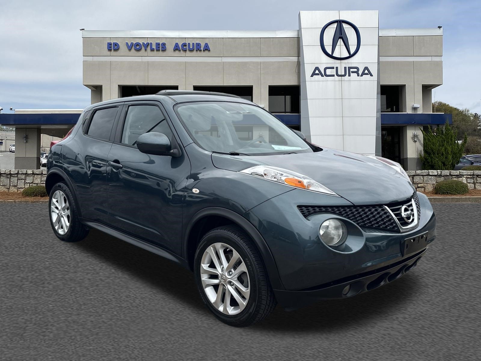Used 2012 Nissan Juke SL FWD image 3