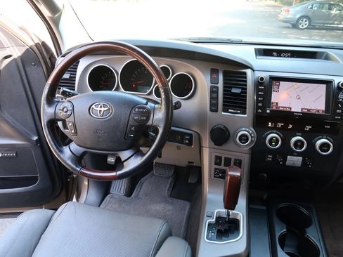 Used 2013 Toyota Sequoia Platinum RWD image 22
