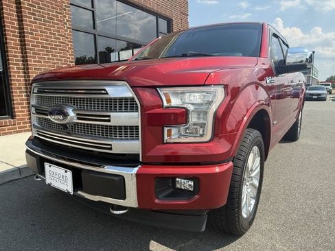 Used 2017 Ford F150 Platinum w/ Equipment Group 701A Luxury AWD/4WD image 10