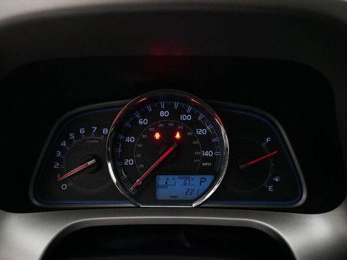 Used 2013 Toyota RAV4 Limited image 2