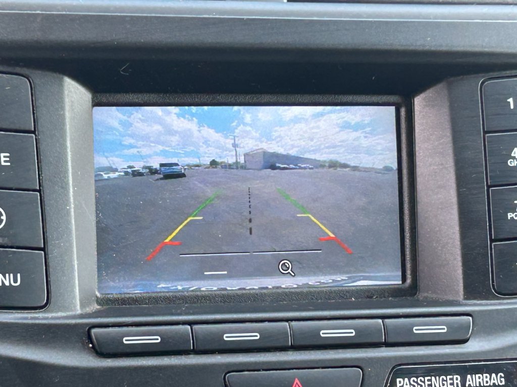Used 2019 Ford Explorer 4WD w/ Class III Trailer Tow Package image 15