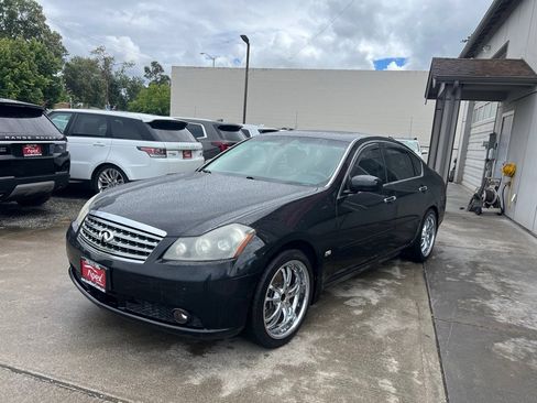 Used 2007 INFINITI M35 w/ Technology Pkg RWD image 3