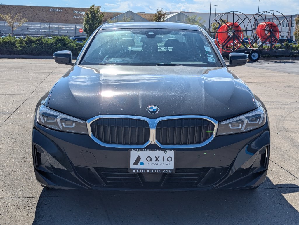 Used 2026 BMW 330i xDrive Sedan AWD/4WD image 9