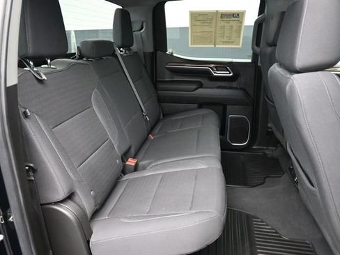 Used 2023 Chevrolet Silverado 1500 LT AWD/4WD image 30