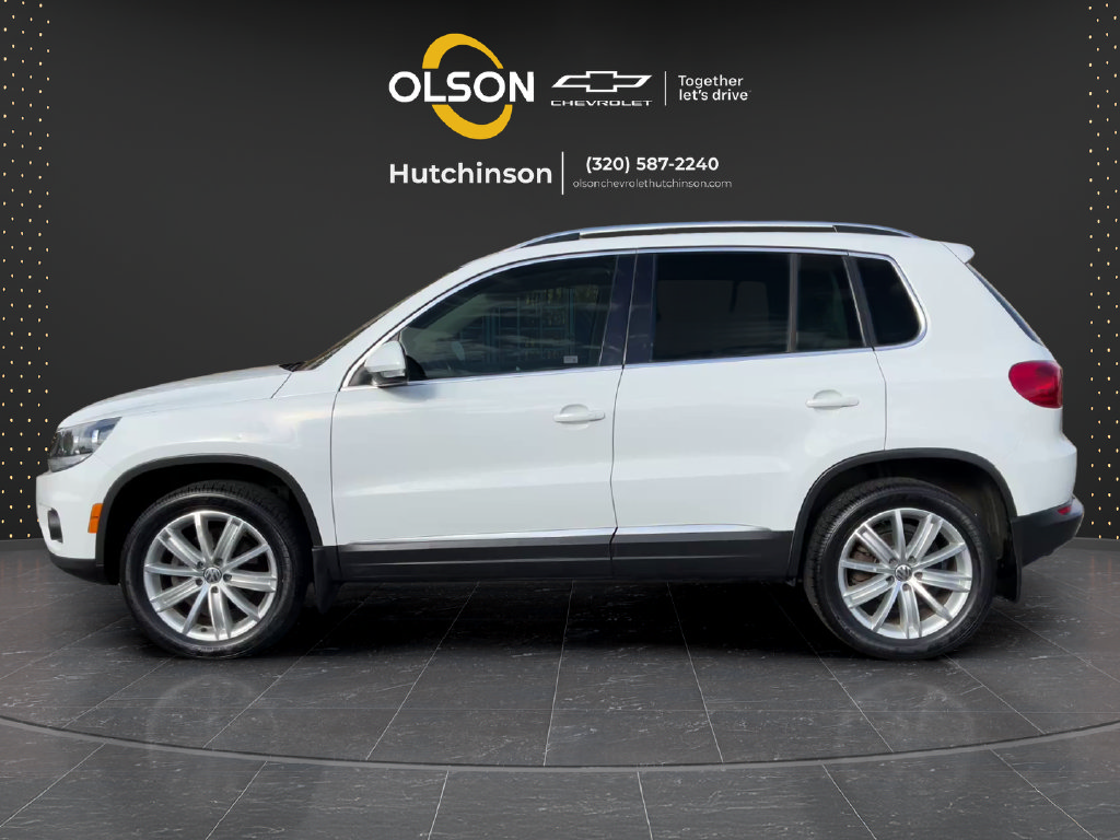 Used 2015 Volkswagen Tiguan SEL AWD/4WD image 2