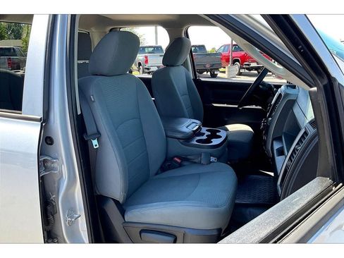 Used 2016 RAM 1500 ST w/ SXT Appearance Group image 7