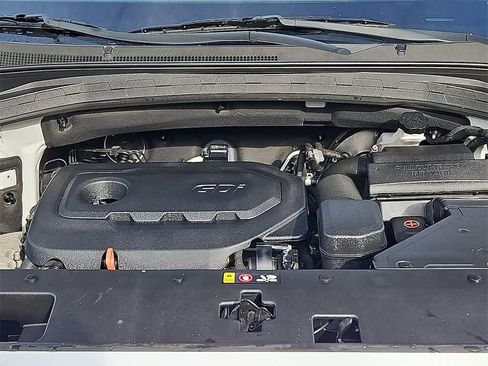 Used 2019 Hyundai Santa Fe SEL w/ Cargo Package image 28