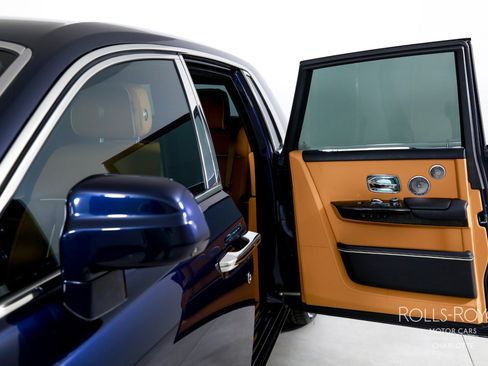 Certified 2020 Rolls-Royce Phantom Sedan image 18