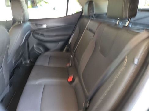 Certified 2024 Buick Encore GX Preferred w/ Comfort Package FWD image 25