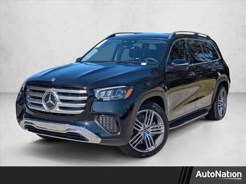 New 2026 Mercedes-Benz GLS 450 4MATIC image 1