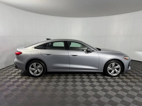 Used 2025 Audi A5 2.0T Premium w/ Convenience Package AWD/4WD image 6