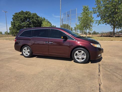 Used 2012 Honda Odyssey Touring image 29