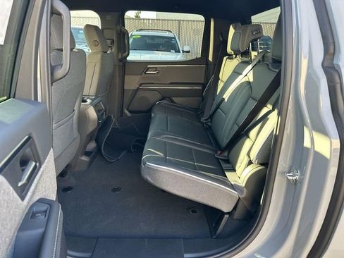 New 2026 GMC Sierra EV Elevation image 24