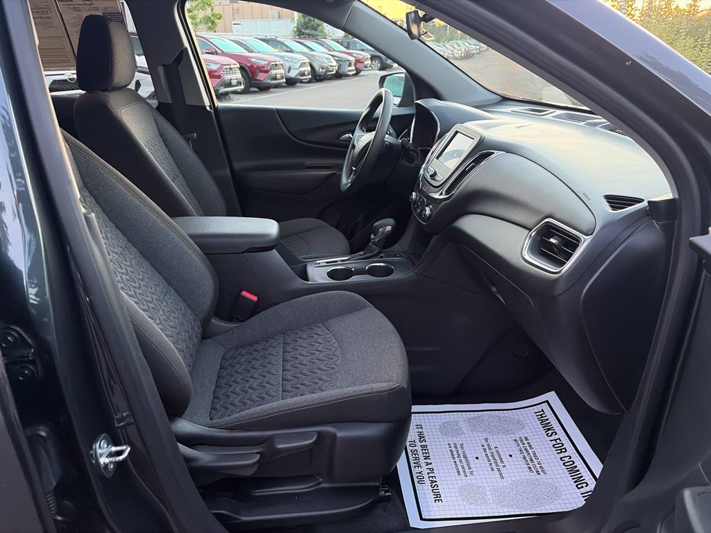 Used 2023 Chevrolet Equinox LT AWD/4WD image 12