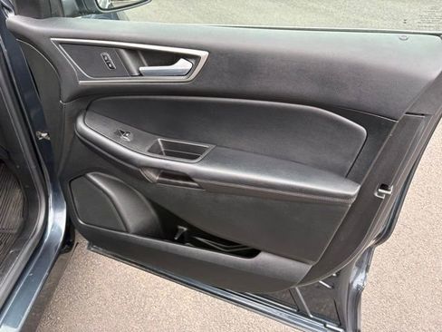 Used 2022 Ford Edge SEL w/ Convenience Package image 37