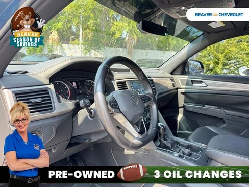 Used 2020 Volkswagen Atlas Cross Sport SE image 32