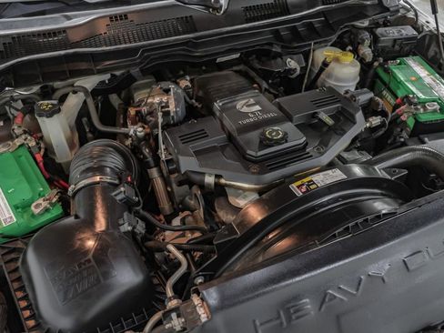 Used 2016 RAM 3500 Laramie image 57