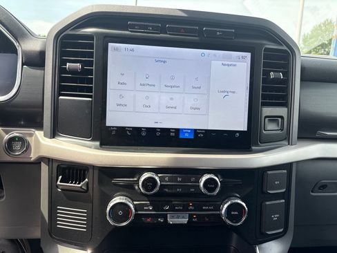 Used 2023 Ford F150 Lightning XLT AWD/4WD image 18